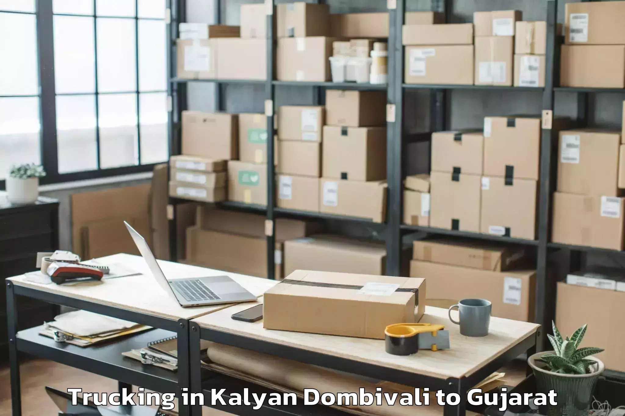 Professional Kalyan Dombivali to Kadi Sarva Vishwavidyalaya Gan Trucking